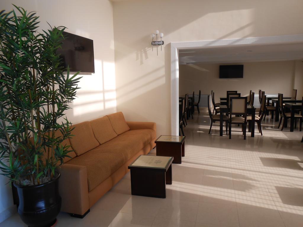 Al Akhawayn Hotel Oujda Buitenkant foto